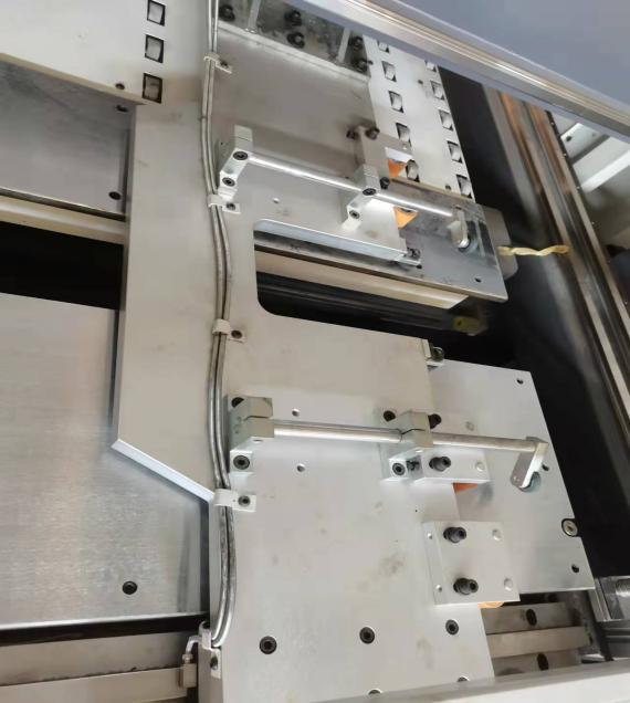JIYU CD-612BS (7+2) CNC Altı Yönlü Delik Delme Makinesi, Çift Delme Paketleri ile