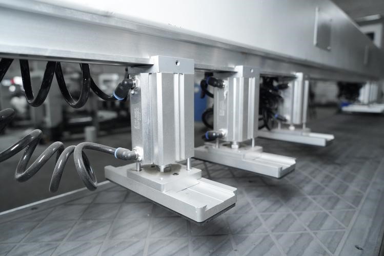 KHM-608 CNC Delme ve Frezeleme Merkezi