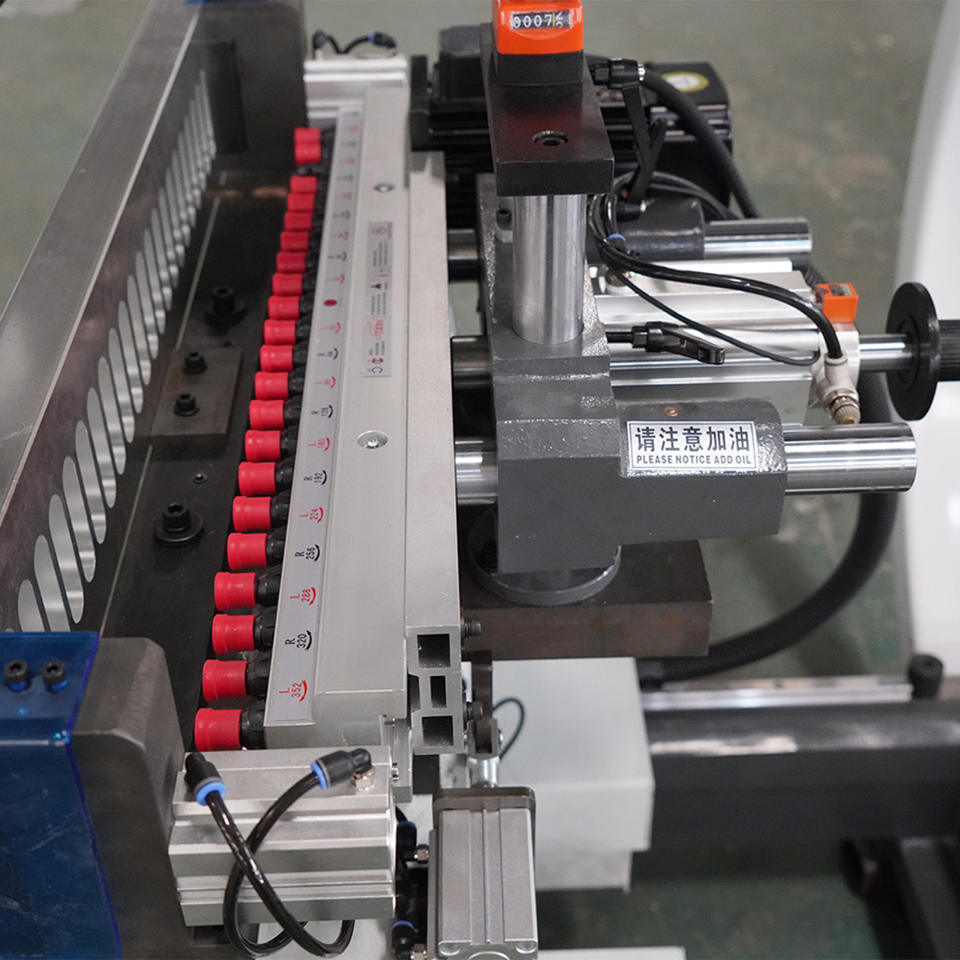 Dual Motor Z4B Four-Row Drilling Machine